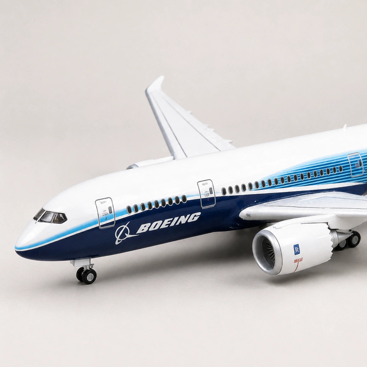 Prototype Boeing 787 Dreamliner Airplane Model 1/130 Resin Aircraft Model with LED Lights