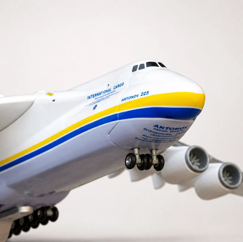 Antonov An-225 Mriya Aircraft Model