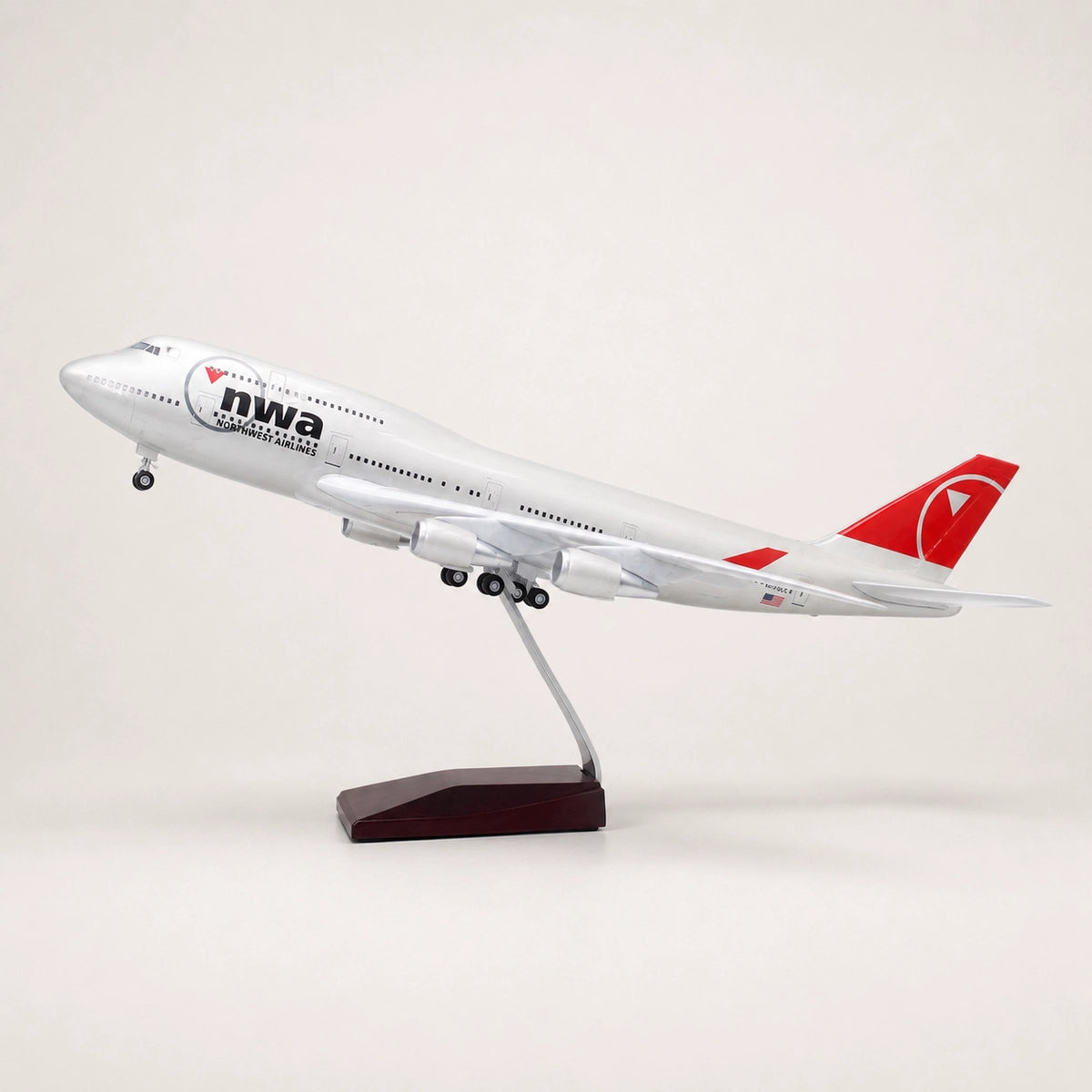 Northwest Airlines Boeing 747 – 1:150 Scale – 47cm / 18.5in – LED Aircraft Model