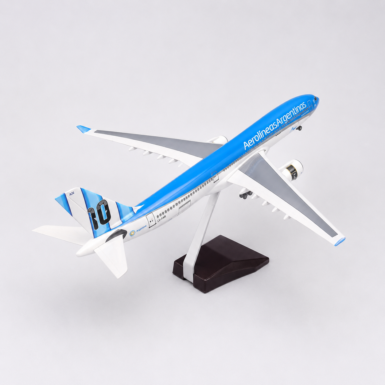 Aerolíneas Argentinas Airbus A330 Messi No.10 World Cup  Model