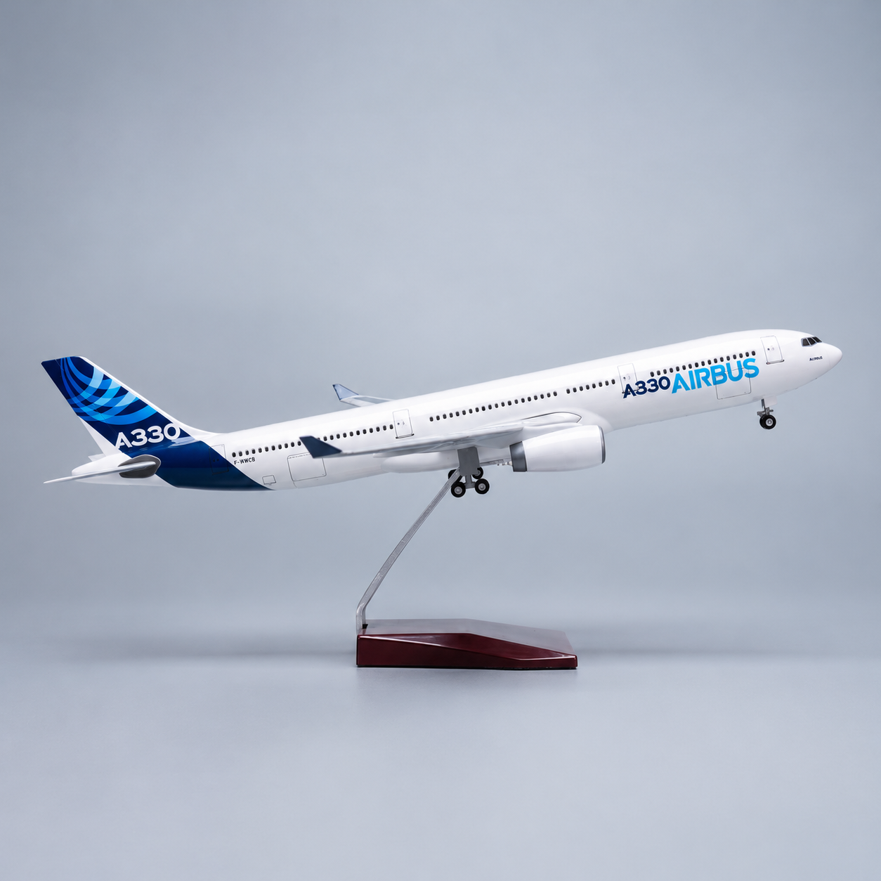 Airbus A330 1:135 Scale Aircraft Model 47cm | SkyCraft Models