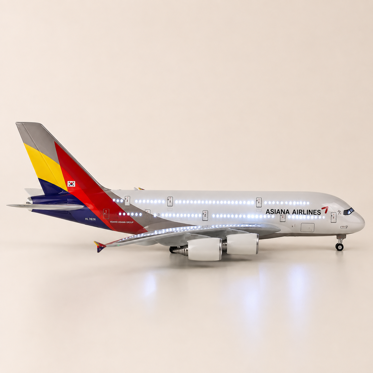 A380 Asiana Airlines - Scale 1/160 - 46cm (18.1 in) - Airplane Model