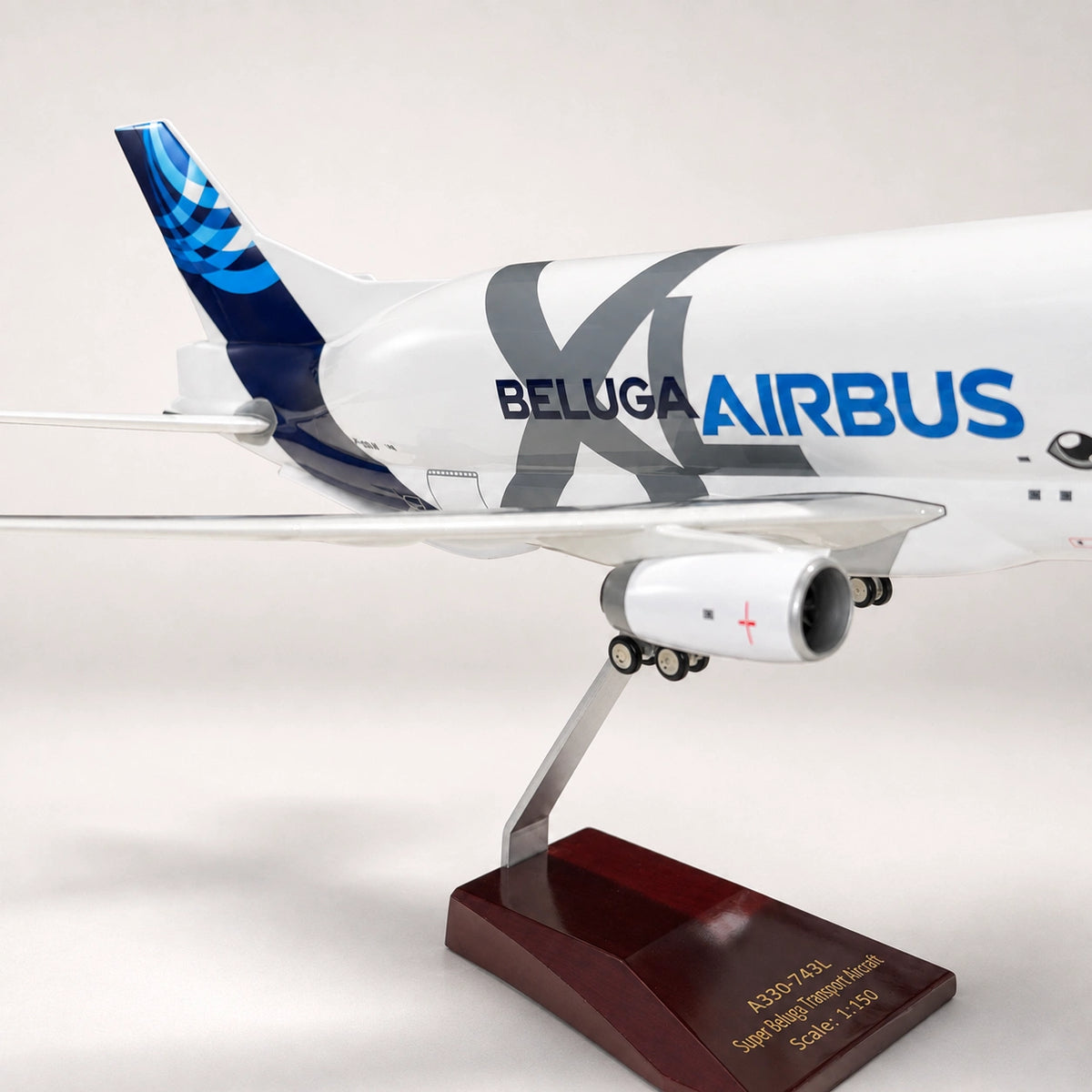 Airbus BelugaXL (A330-743L) Airplane Model – Scale 1:150 – 44 cm