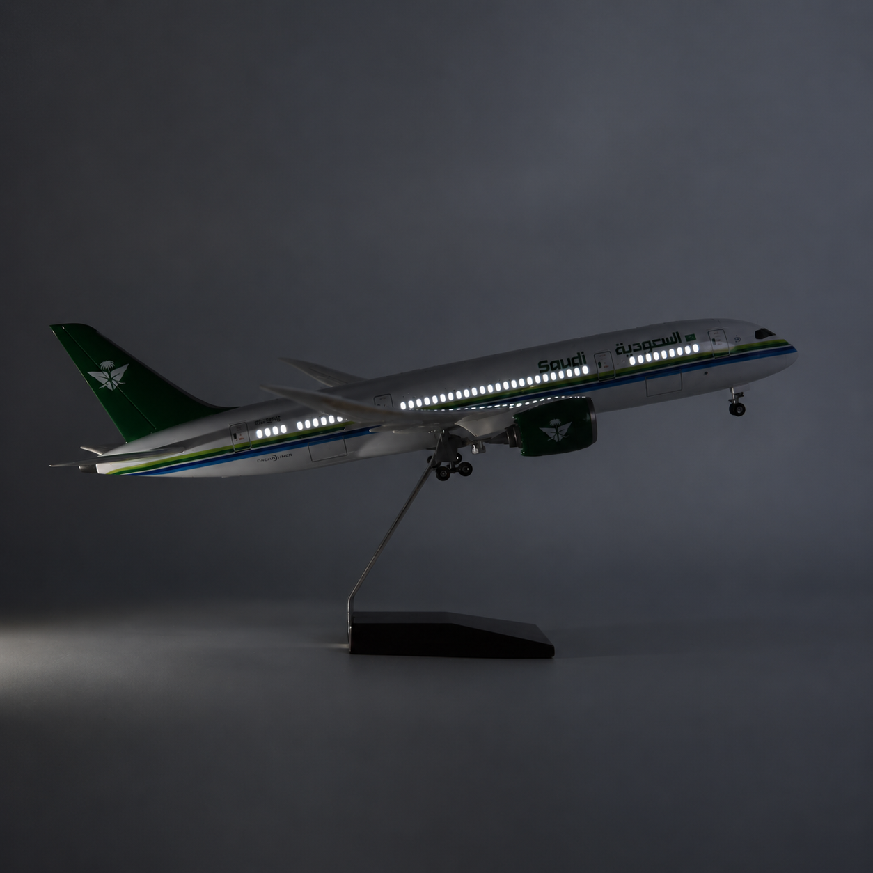 LED Boeing 787 suadi model