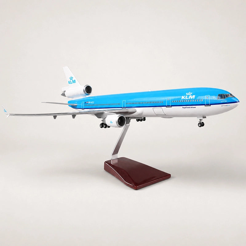 KLM MD-11 McDonnell Douglas The Flying Dutchman | Premium LED Collection | 1:130 Scale