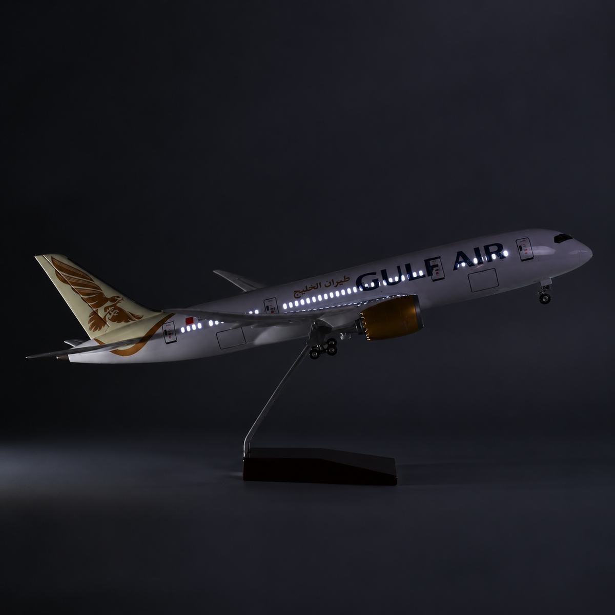 Gulf Air Boeing 787-9 Dreamliner 1:130 Scale LED Aircraft Model