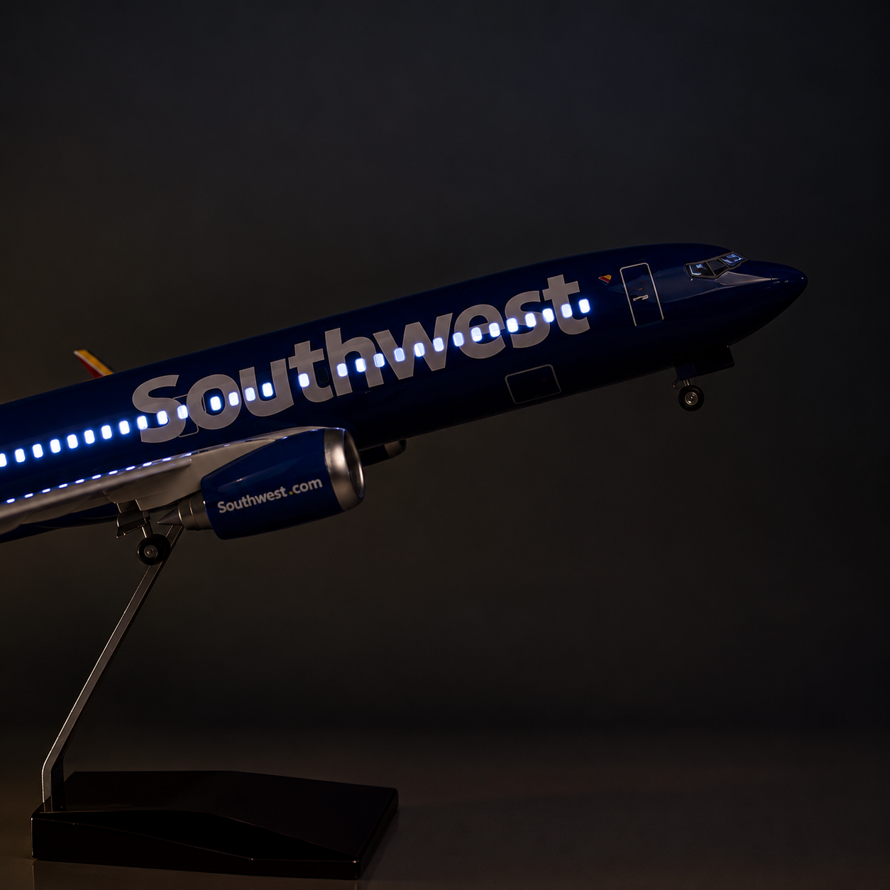 Southwest Airlines Boeing 737 MAX 1:85 Scale  LED Aircraft Model