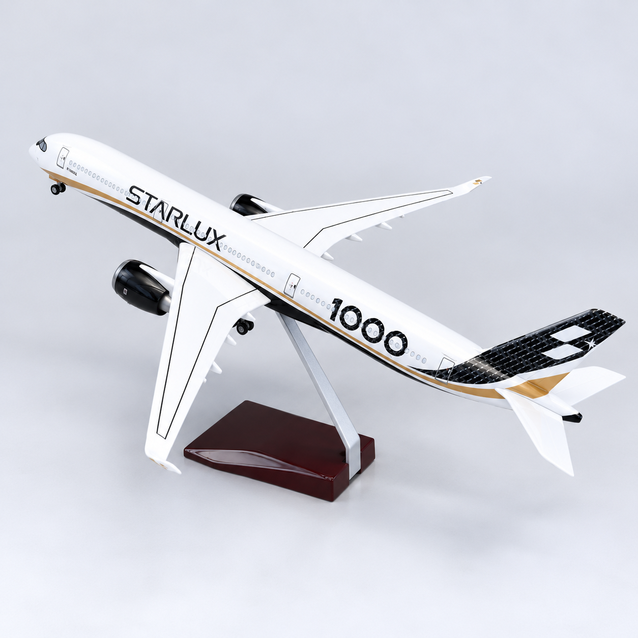 STARLUX Airlines Airbus A350-1000 1:157 Scale Sound-Activated LED Aircraft Model