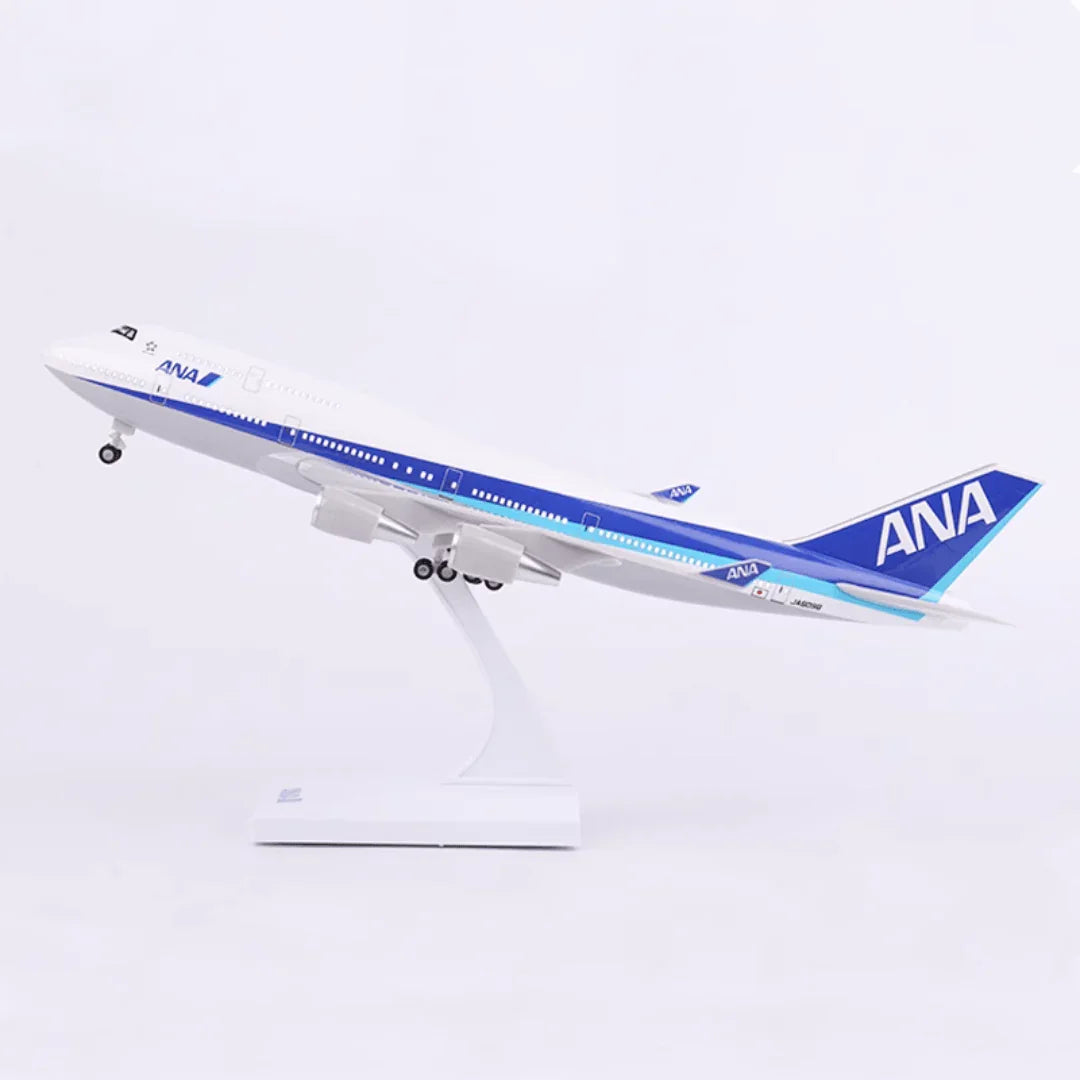 B747 ANA Japan - 30cm - 11.8in - LED & Sound - Airplane Model