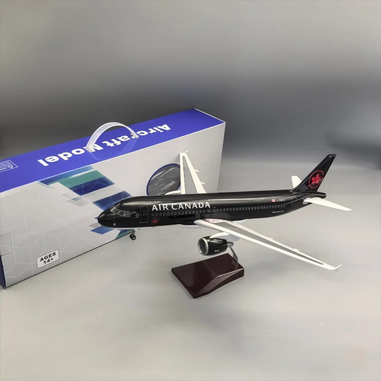 Air Canada Airbus A320-200 1:80 – 47 cm / 18.5 in – LED Lights