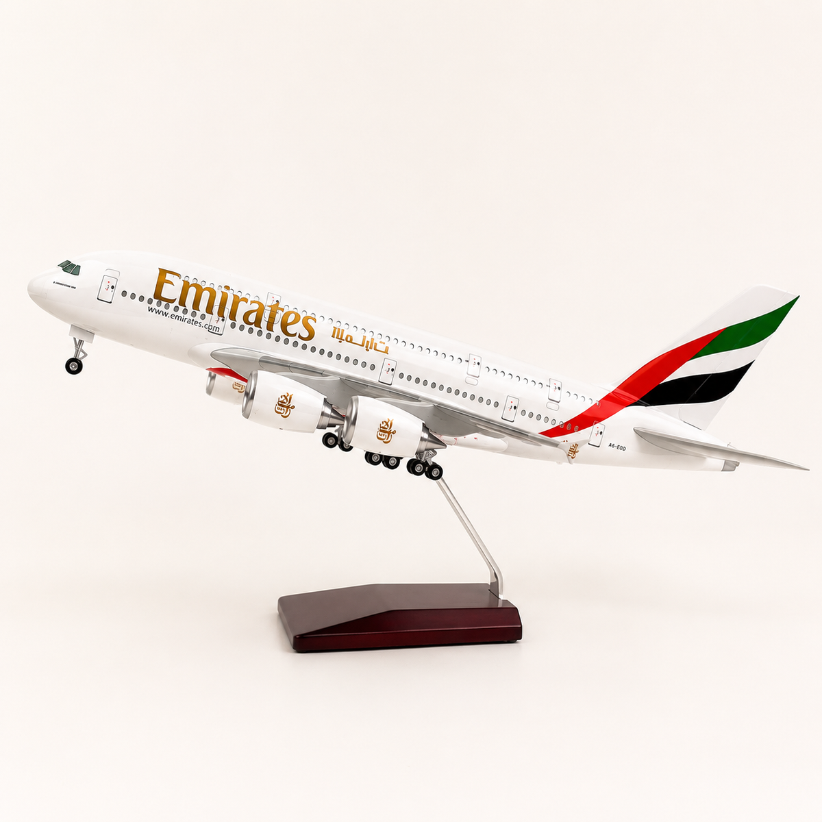 Emirates Airbus A380 Airplane Model 1:160 Scale | 47 cm (18.5") | Voice-Activated LED Lights