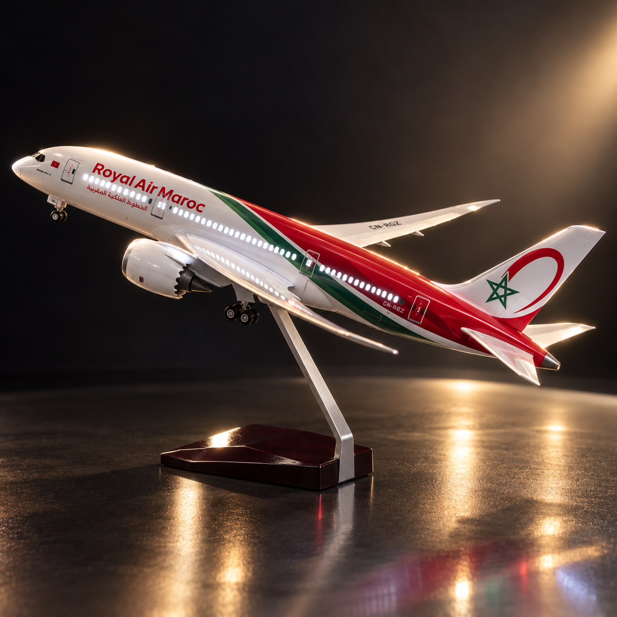 Royal Air Maroc Boeing 787-8 Dreamliner 1:130 Scale LED Aircraft Model
