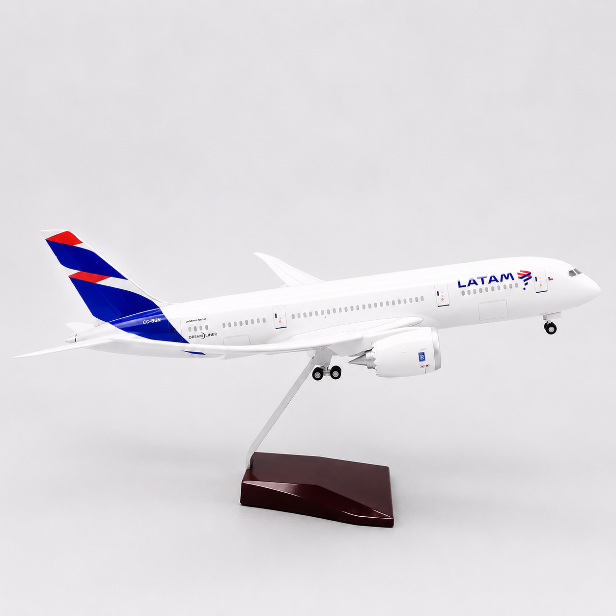 LATAM Airlines Boeing 787 Dreamliner