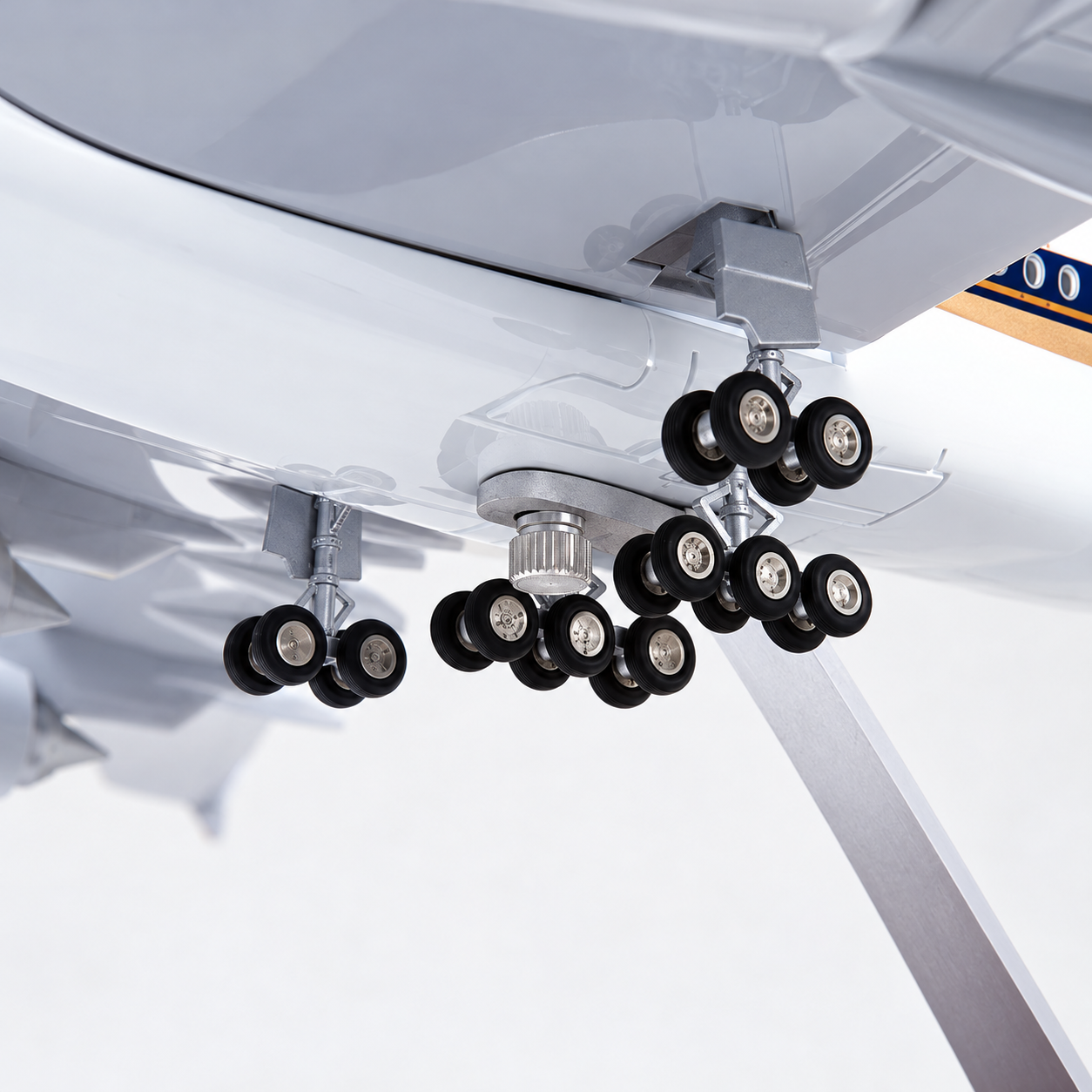 Singapore Airlines A380-800 1:160 LED Aircraft Model | 45.5cm