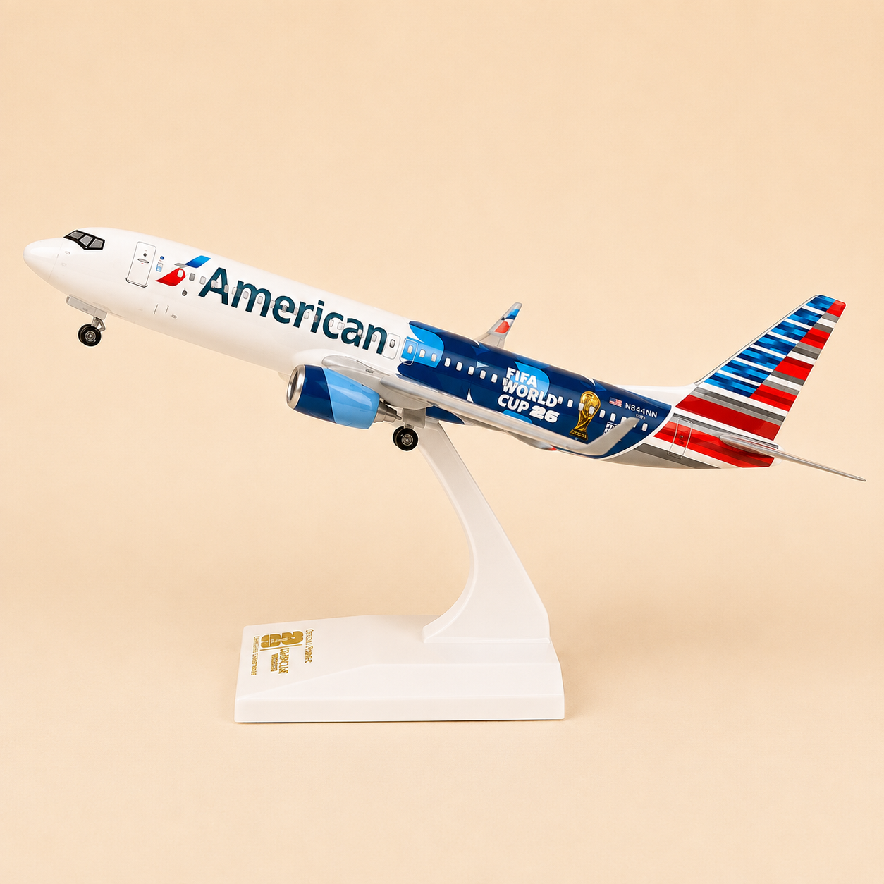 AMERICAN AIRLINES BOEING 737-800 Official FIFA World Cup 2026™ Special Edition