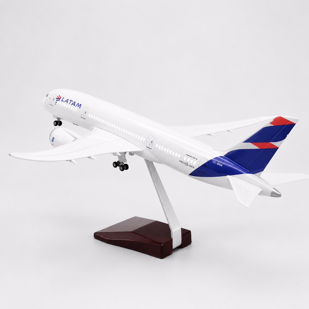 LATAM Airlines Boeing 787 Dreamliner