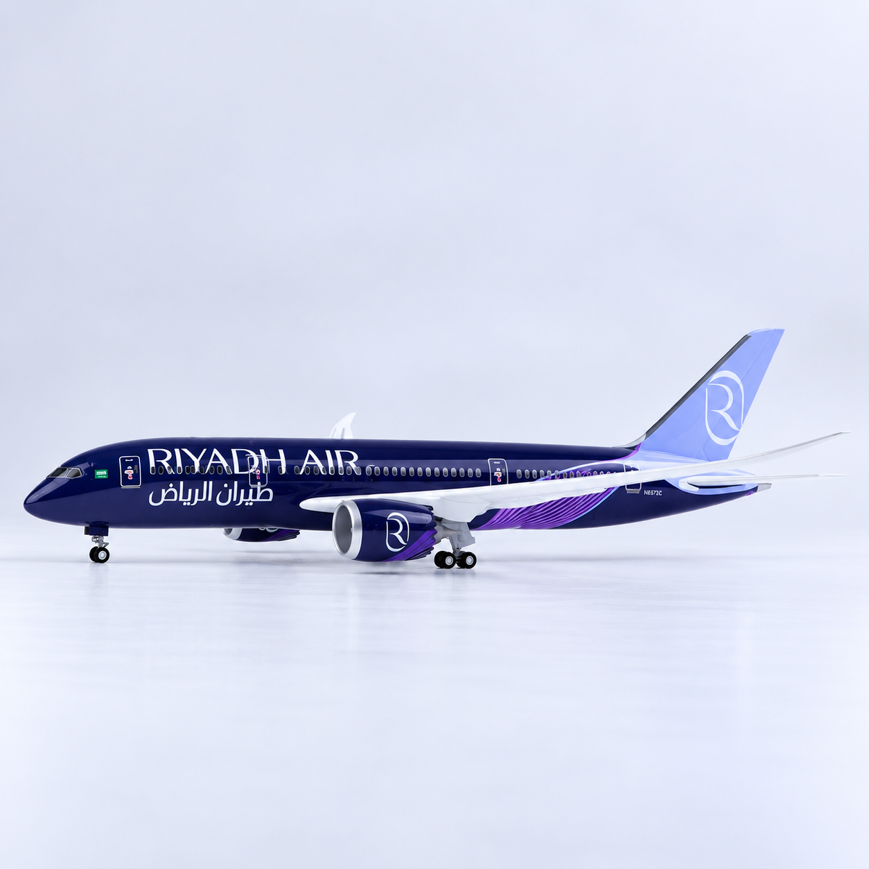 Riyadh Air Boeing 787-9 Dreamliner 1:130 Scale Aircraft Model 