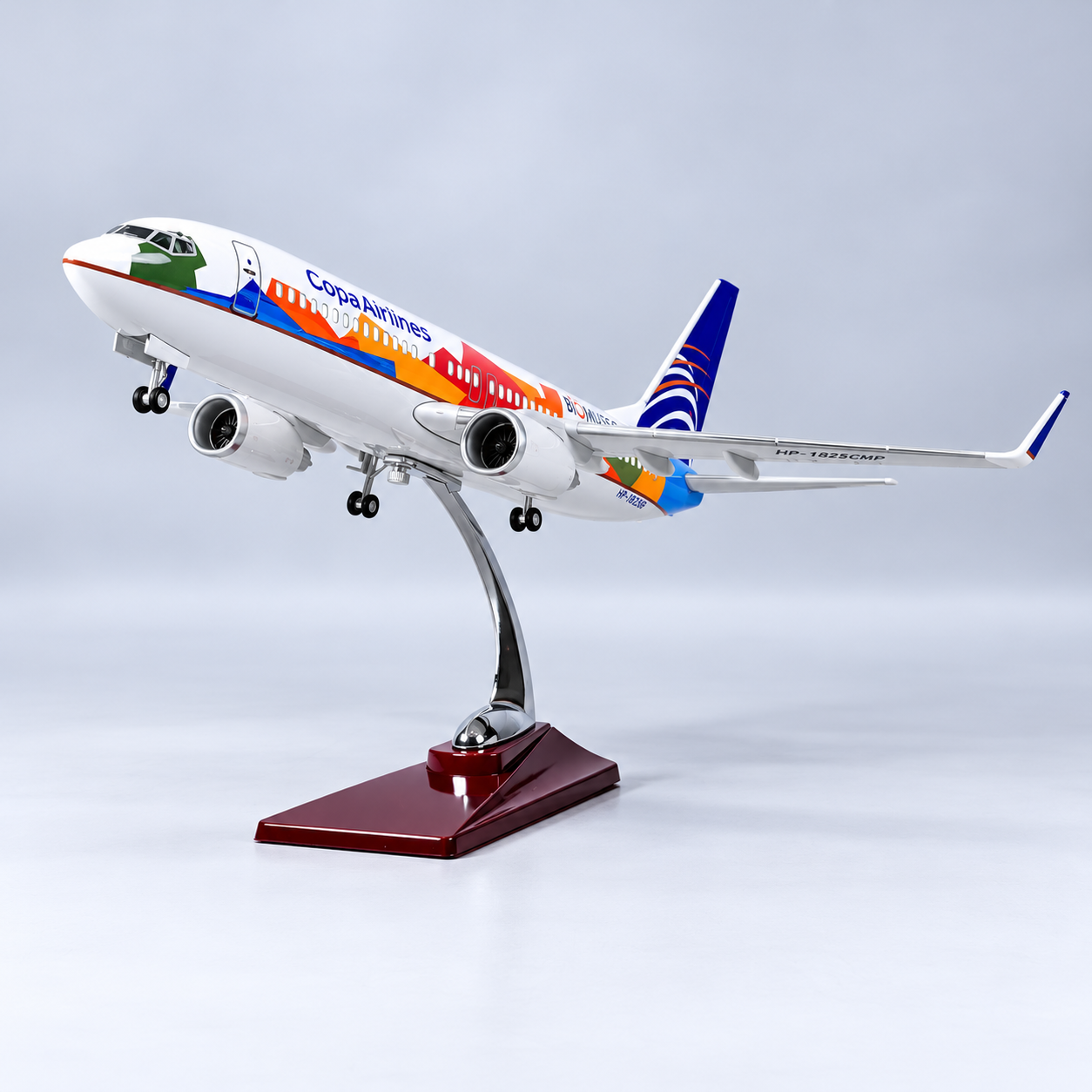 Copa Airlines Boeing 737 BIOMUSEO 1:85 LED Model | 47cm