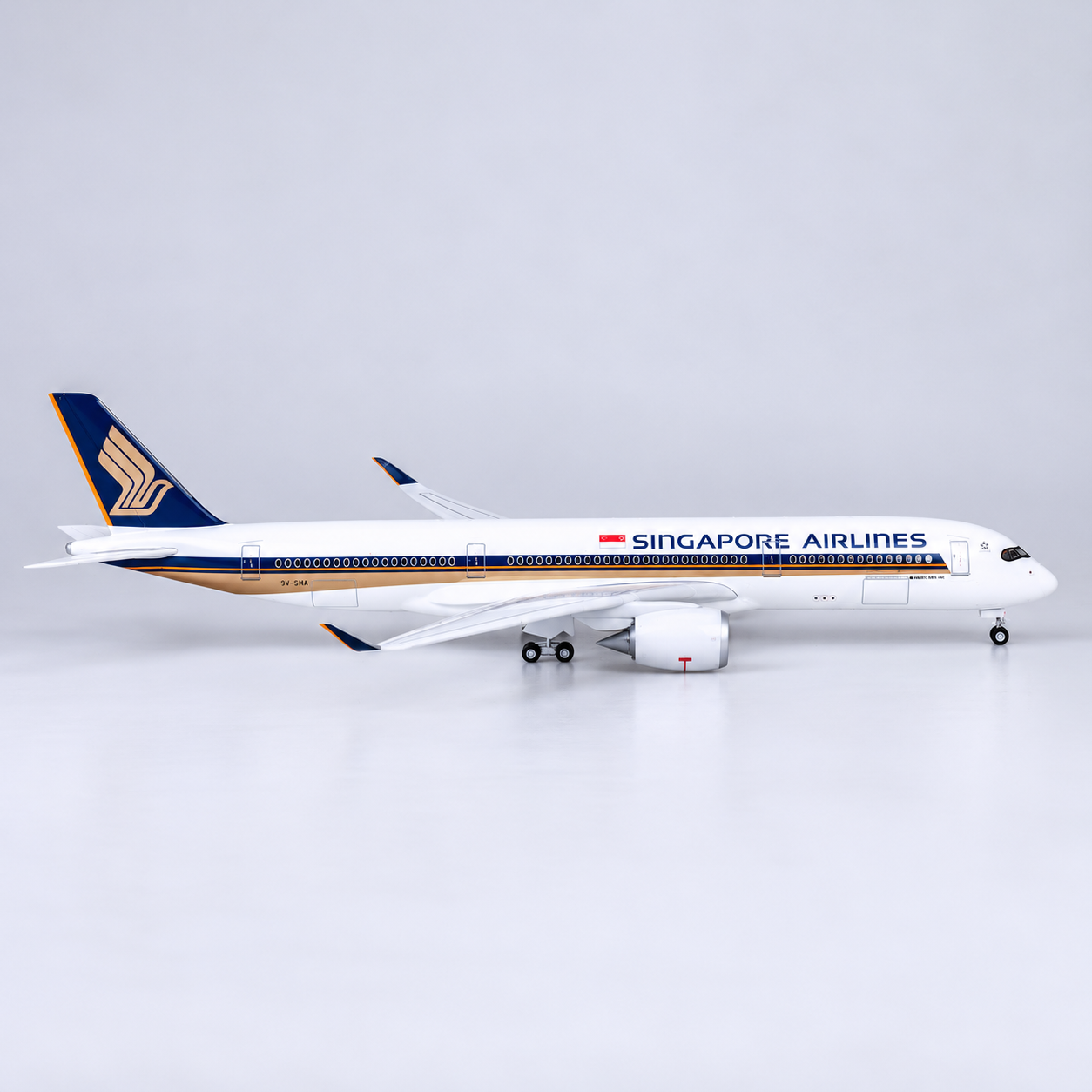Singapore Airlines A350 1:142 LED Aircraft Model | SkyCraft Models
