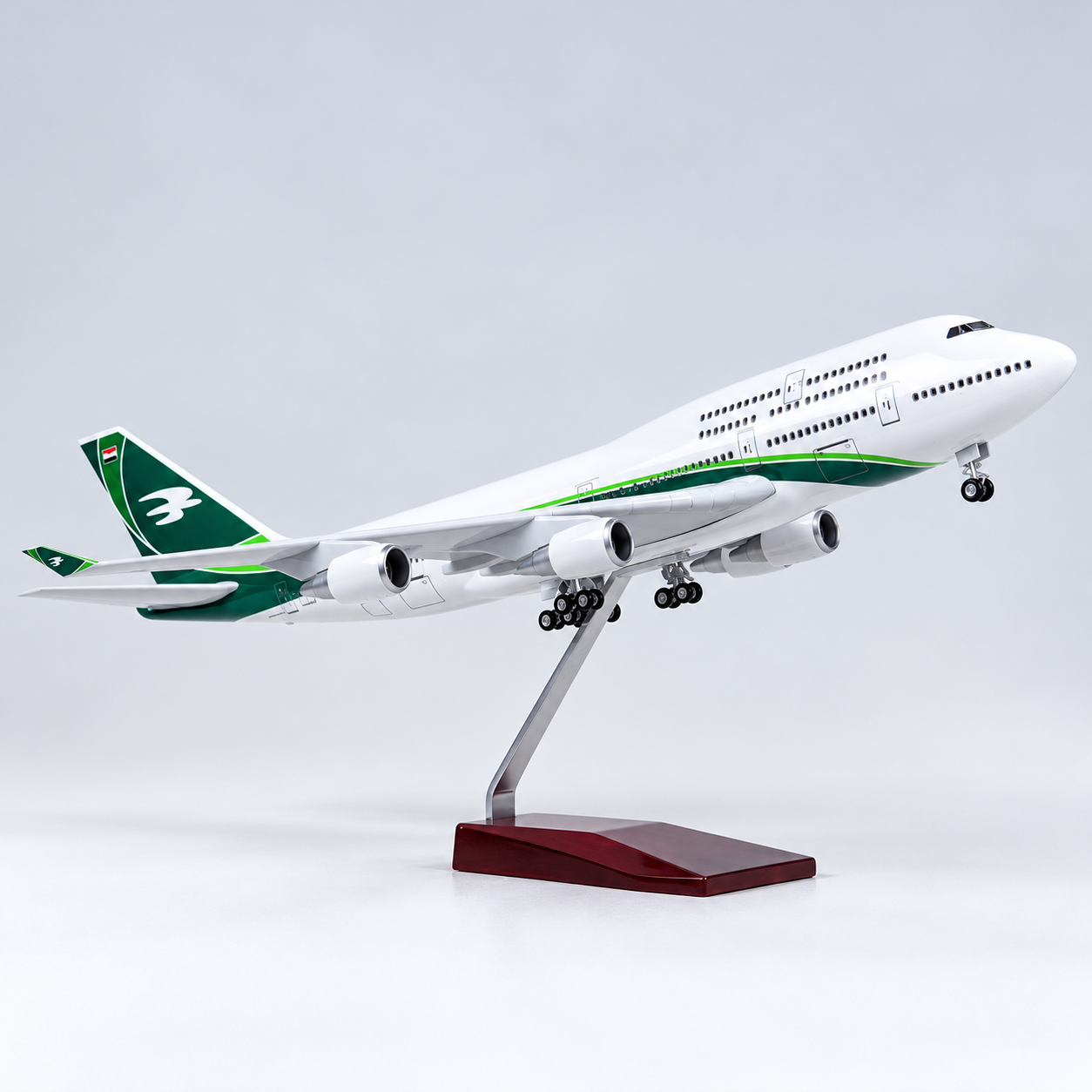 Iraqi Airways Boeing 747-400 LED Model 1:150 | SkyCraft Models