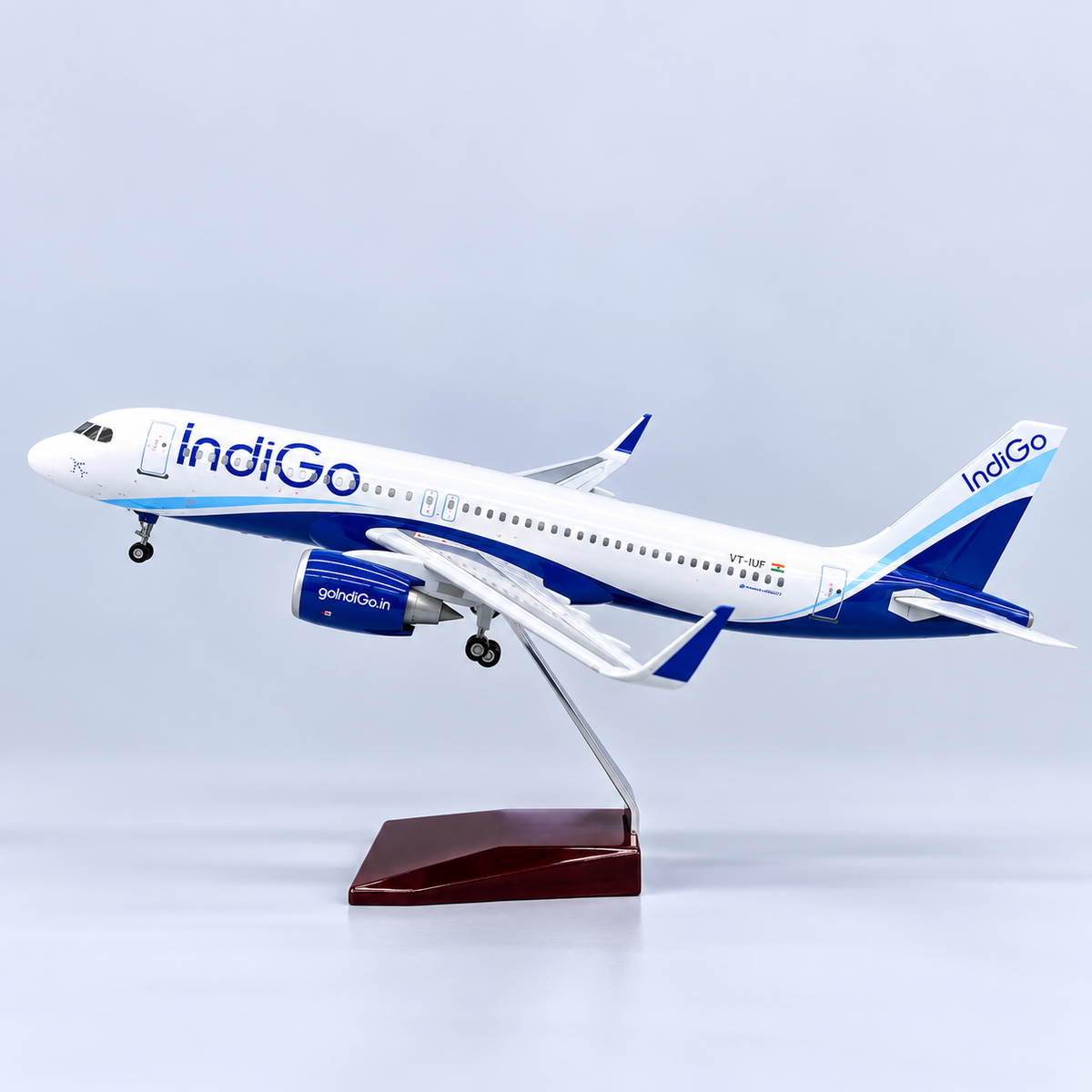 IndiGo Airbus A320neo / A321neo 1:80 Scale LED Aircraft Model