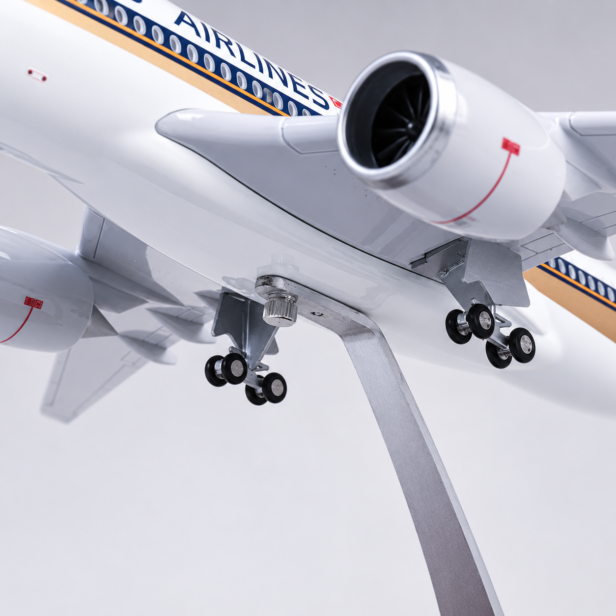 Singapore Airlines A350 1:142 LED Aircraft Model | SkyCraft Models