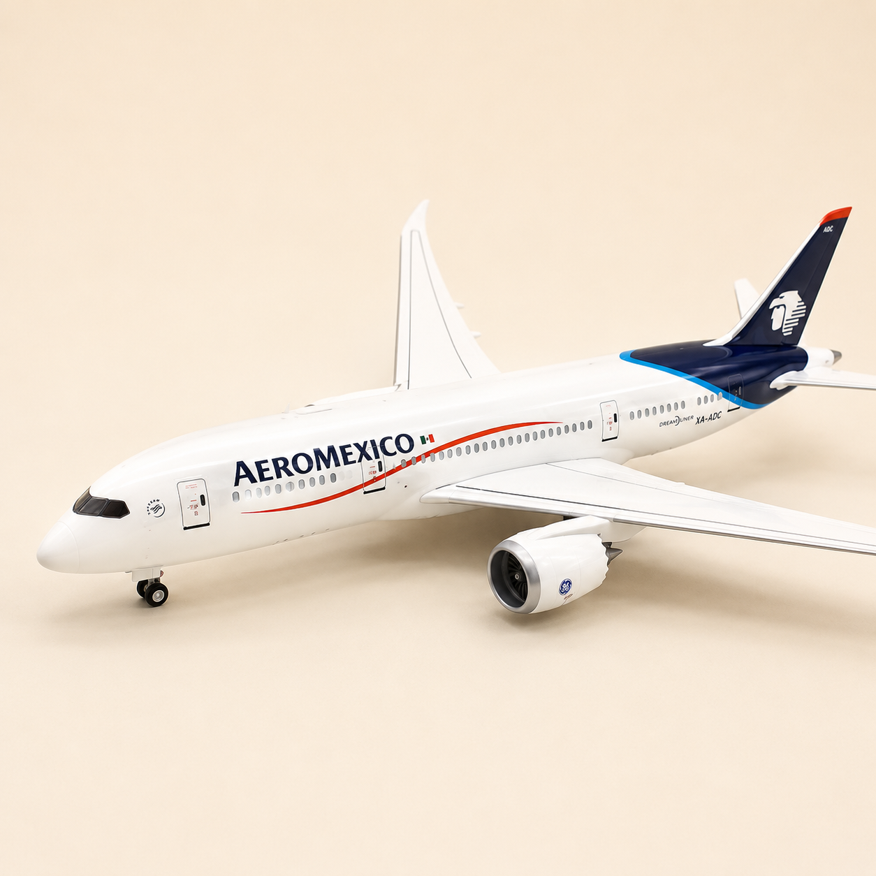 Aeromexico Boeing 787-8 Dreamliner Airplane Model Scale 1:130 | 43 cm (16.9 in) | Premium Resin &amp; Die-Cast Model with Smart LED Lighting