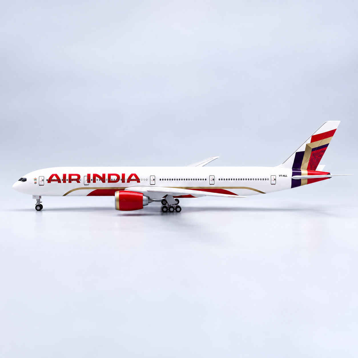 Air India Boeing 777-300ER 1:157 Scale LED Aircraft Model