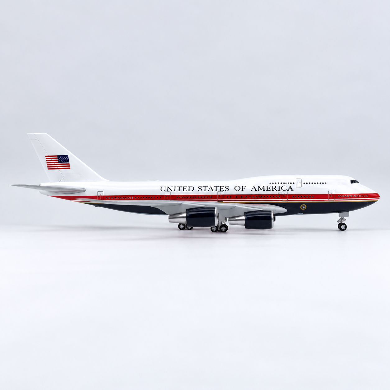 Air Force One Boeing 747 1:250 Resin Model | SkyCraft Models