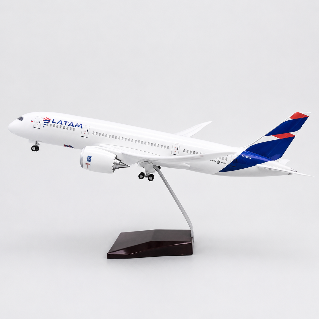 LATAM Airlines Boeing 787 Dreamliner