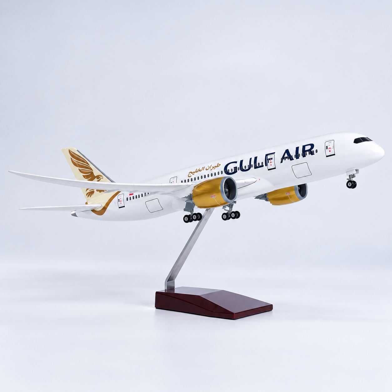 Gulf Air Boeing 787-9 Dreamliner 1:130 Scale LED Aircraft Model