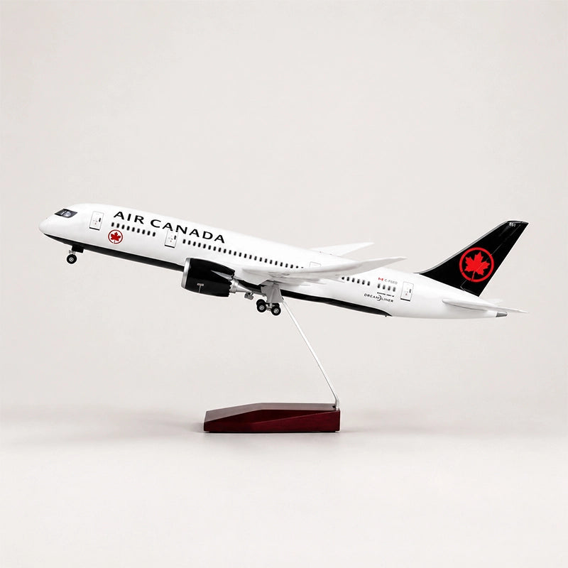 Air Canada Boeing 787 Dreamliner Scale 1:130 | 43 cm (16.9 in) | Premium Resin Collection
