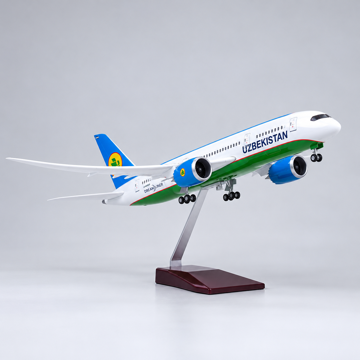 Uzbekistan Airways Boeing 787-9 Dreamliner 1:130 Scale Resin Aircraft Model