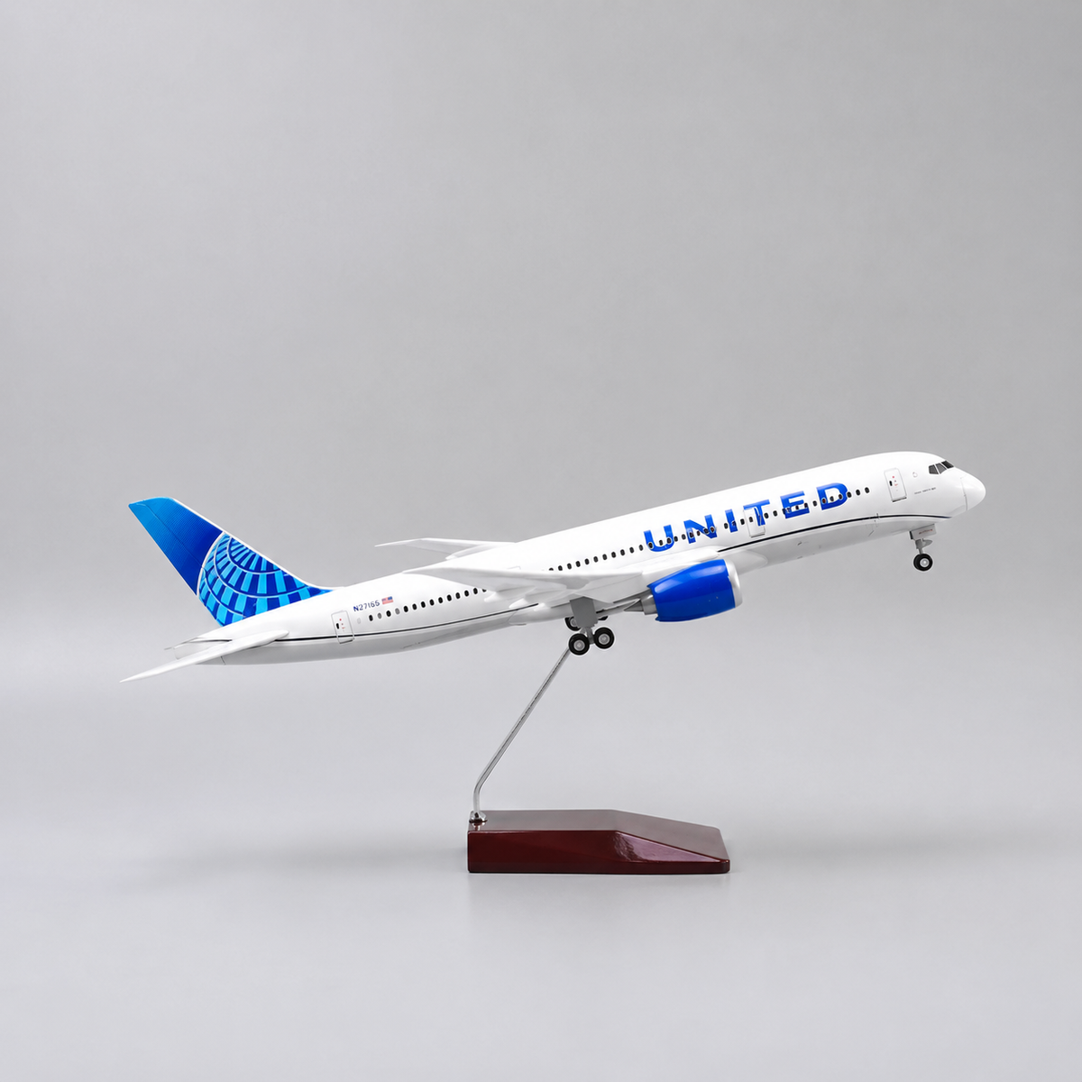 United Airlines Boeing 787 New Livery 