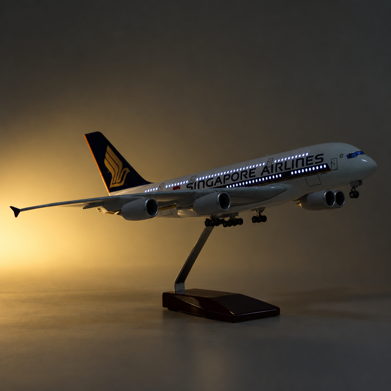 Singapore Airlines Airbus A380 1:160 Scale Airplane Model – 47 cm / 18.5 in