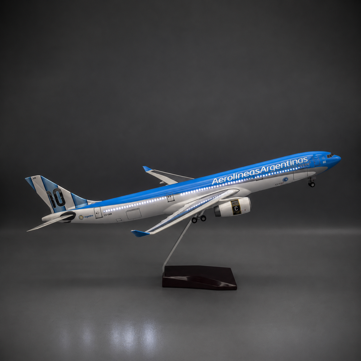 Aerolíneas Argentinas Airbus A330 Messi No.10 World Cup  Model