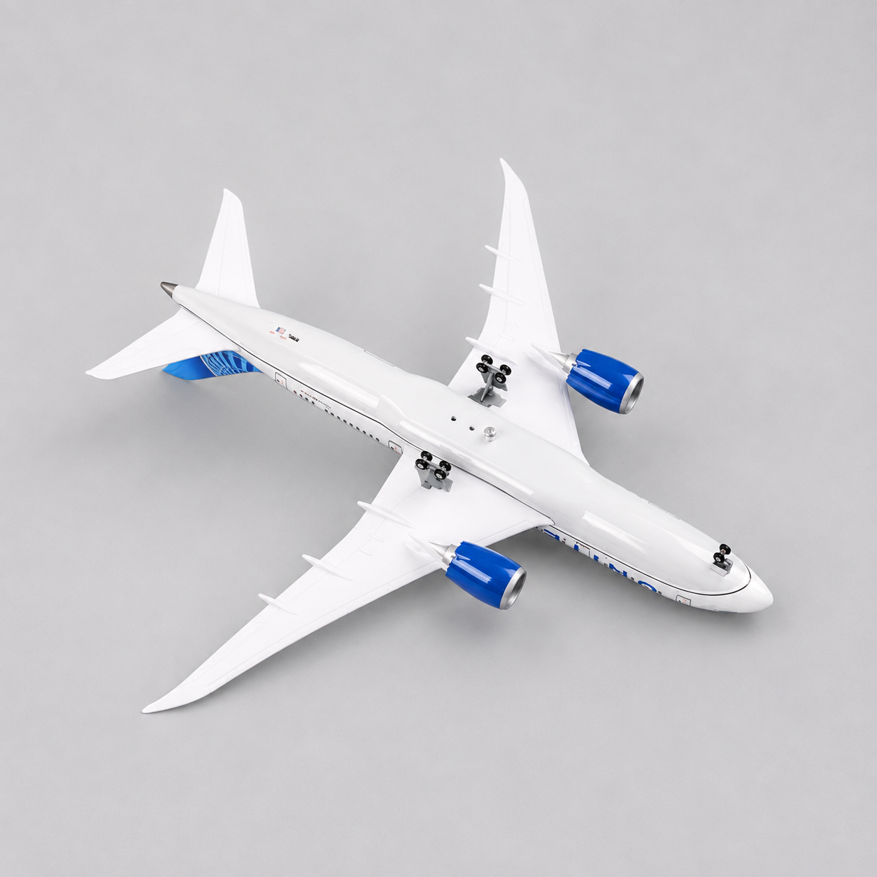 United Airlines Boeing 787 New Livery 