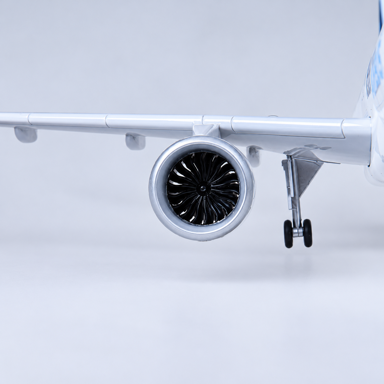 Airbus A320neo Prototype 1:80 LED Aircraft Model – 47cm
