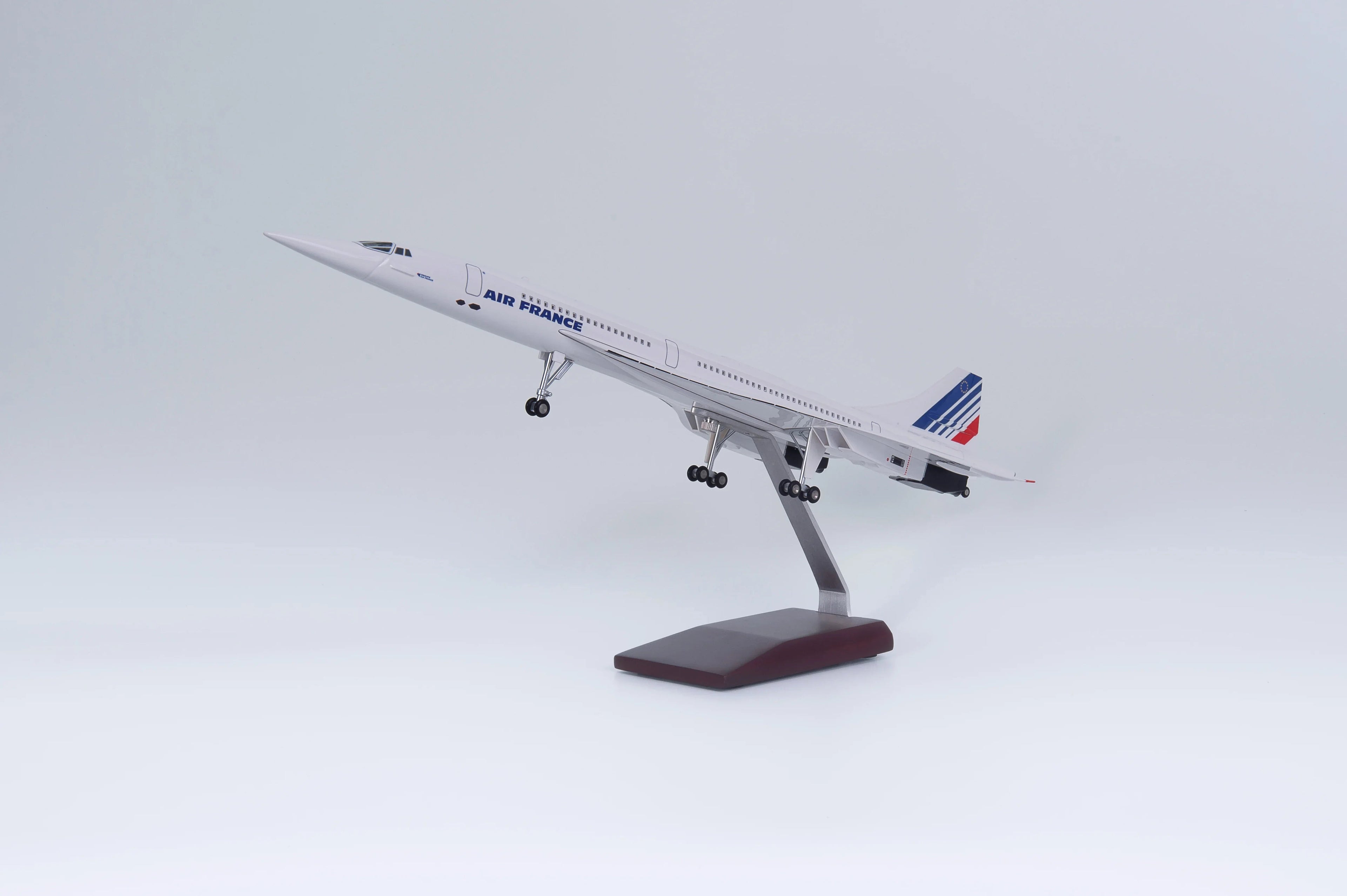 Concorde Air France – 1:125 Scale Executive Model – 50cm (19.68") – LED Acoustic & High-Density Resin Edition