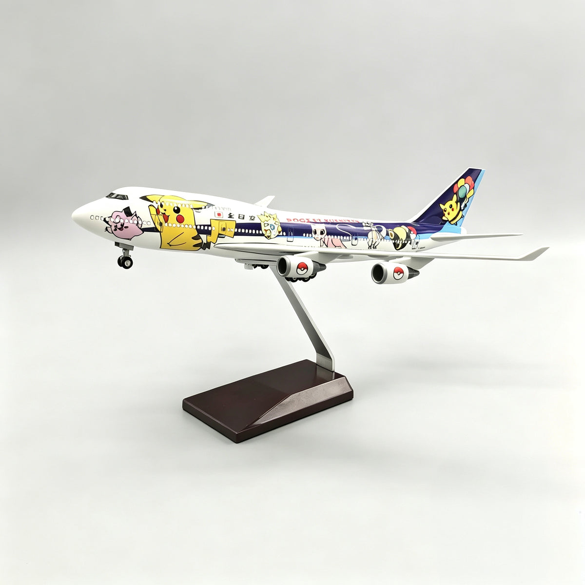ANA Boeing 747-400 Pokémon 1:190 LED Aircraft Model | 37cm