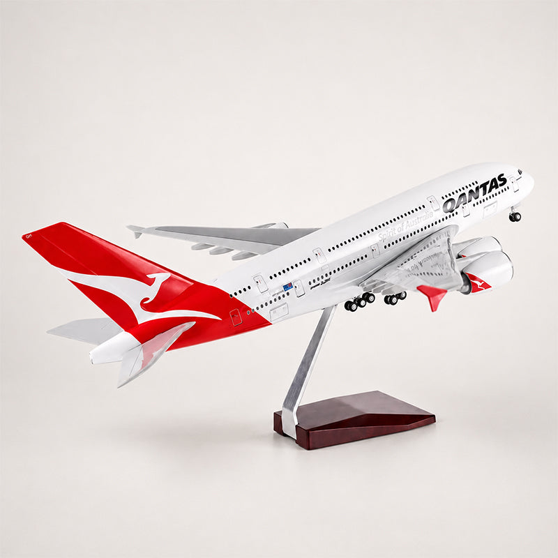 Right side view of Qantas Airbus A380 1:160 scale LED airplane model with realistic landing gear and premium resin finish.