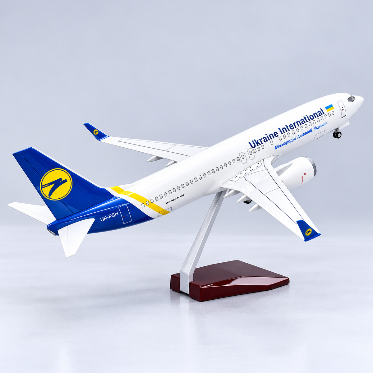 Ukraine International Airlines Models