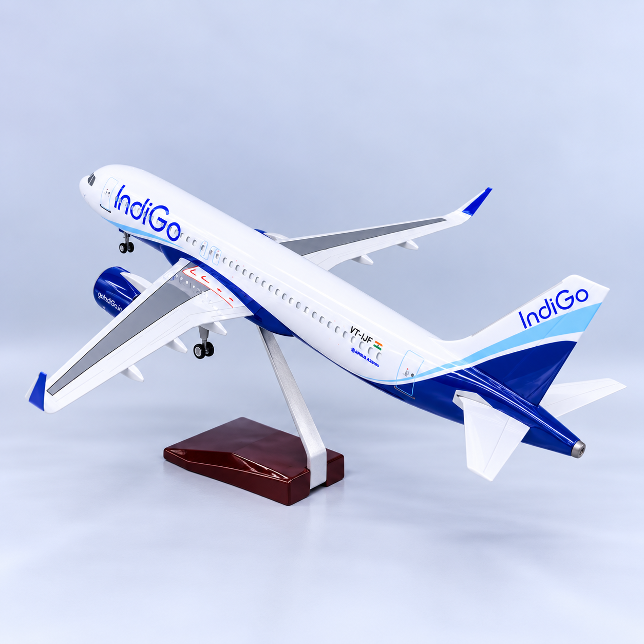 IndiGo Airbus A320neo / A321neo 1:80 Scale LED Aircraft Model
