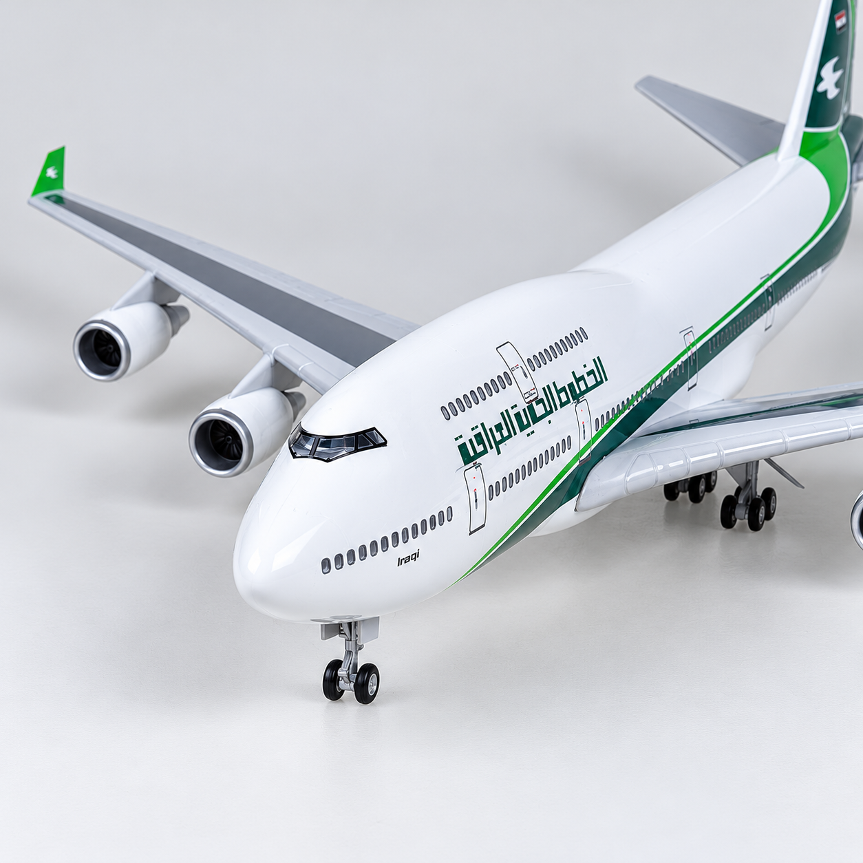 Iraqi Airways Boeing 747-400 LED Model 1:150 | SkyCraft Models