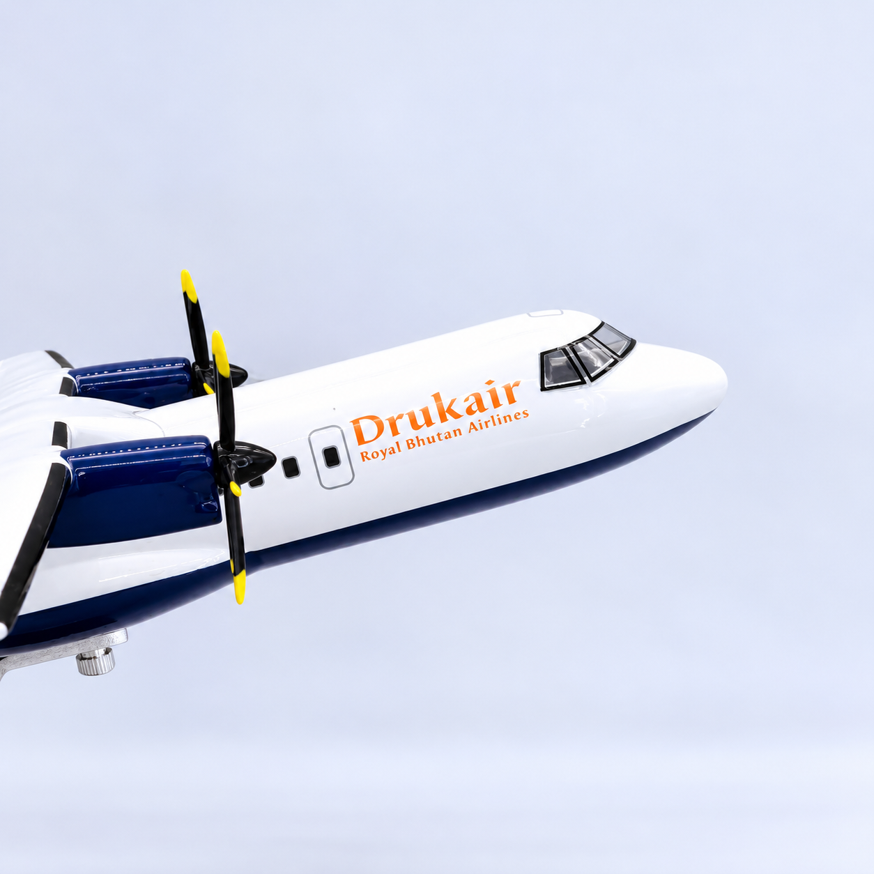 Drukair ATR 42-600 1:70 Scale Resin Aircraft Model – 32cm Royal Bhutan Airlines Collectible with Stand