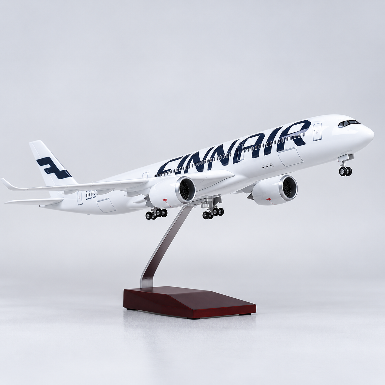 Finnair Airbus A350 1:142 Scale Model
