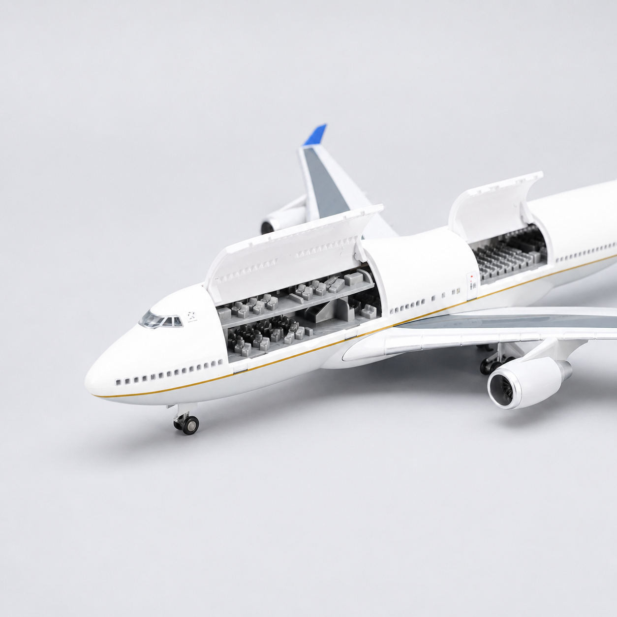 United Airlines Boeing 747 Aircraft Model