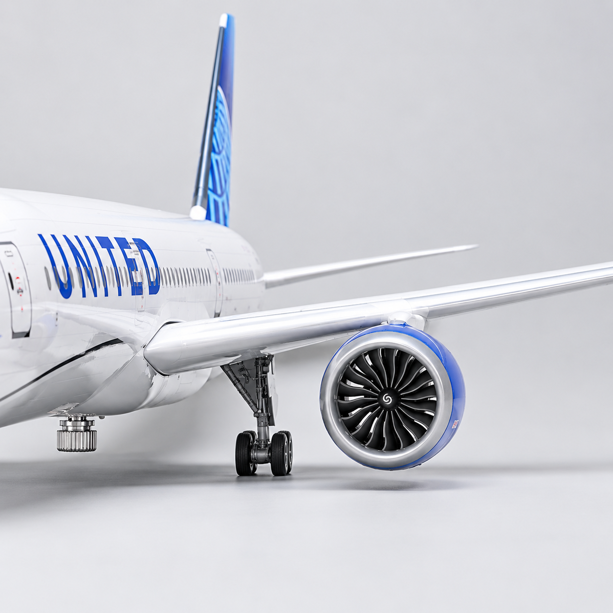 United Airlines Boeing 787 Dreamliner 