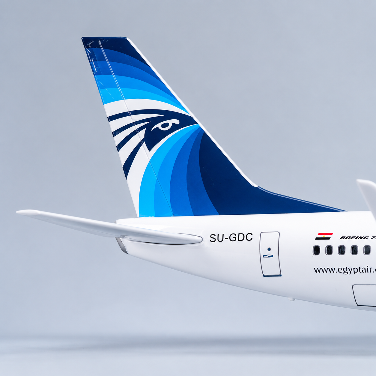 EgyptAir Boeing 737-800 1:85 LED Model | 47cm Aircraft