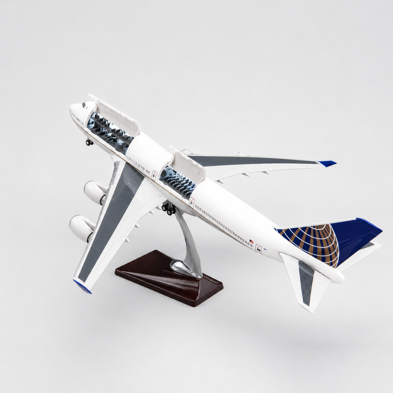 United Airlines Boeing 747 Aircraft Model
